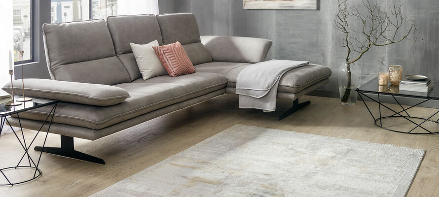 Dieter Knoll Collection - Teppiche & Böden